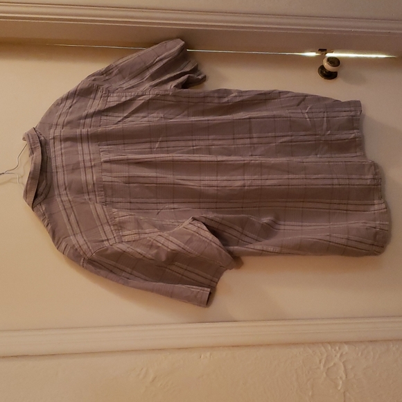 Calvin Klein Jeans Men's Button Down Short Sleeve Shirt Size L - Picture 9 of 10